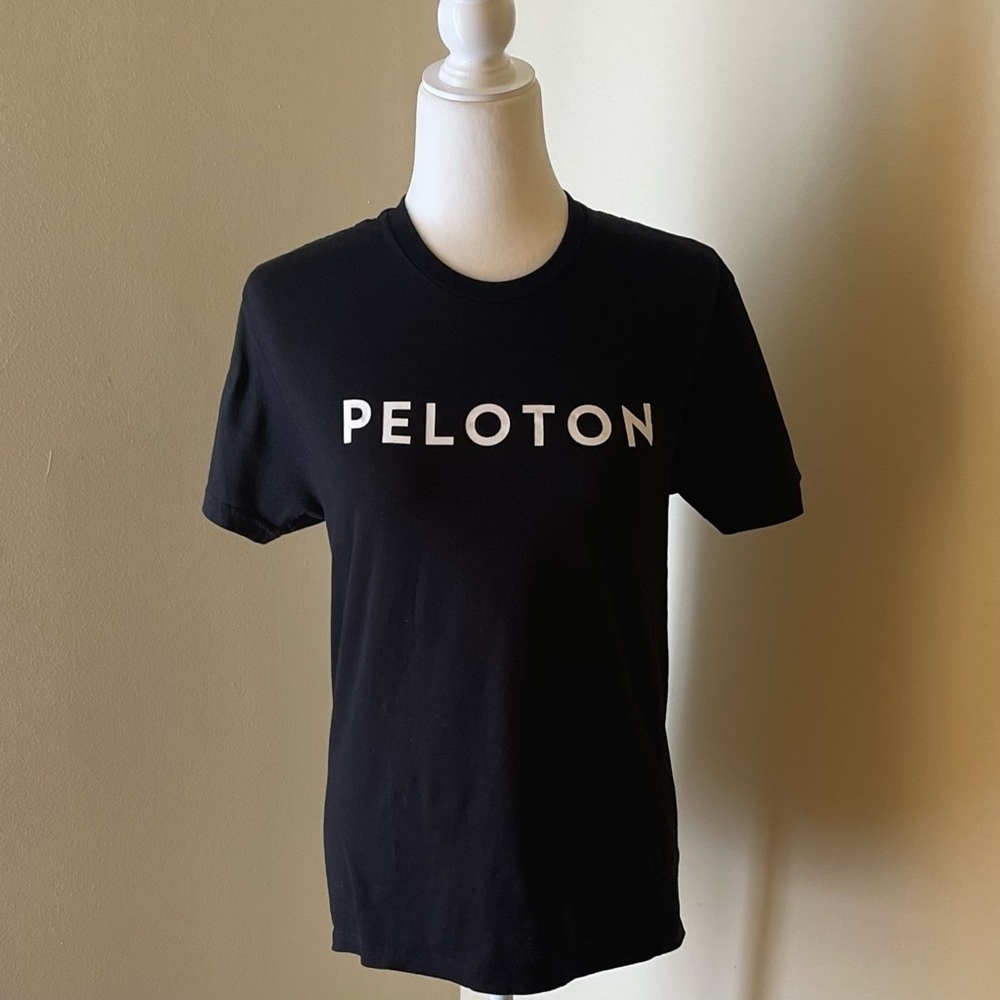 Peloton Unisex Classic Short Sleeve Shirt - Picture 4 of 10